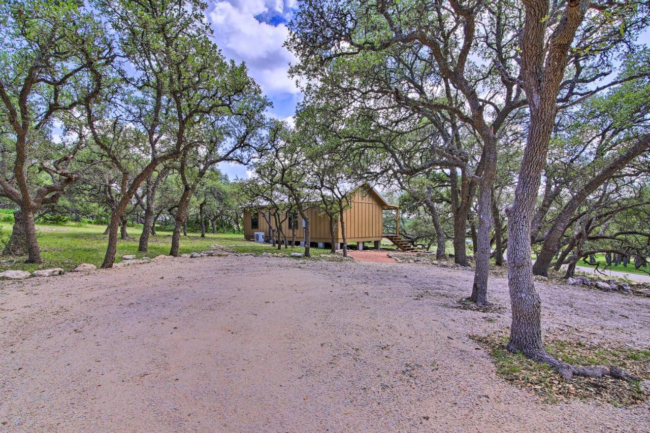 Rustic-Chic Country Cabin - 10 Mi To Main Street! Fredericksburg Bagian luar foto